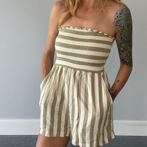 American Eagle Green/White Striped Stapless Romper - Small
